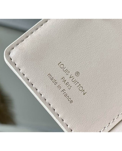 LV Clea  Wallet