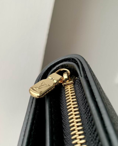 LV Clea  Wallet