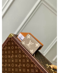LV Clea  Wallet