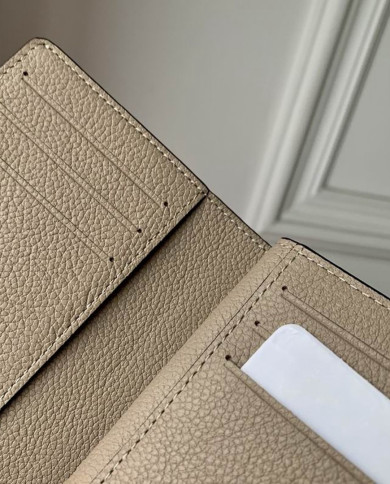 LV Clea  Wallet