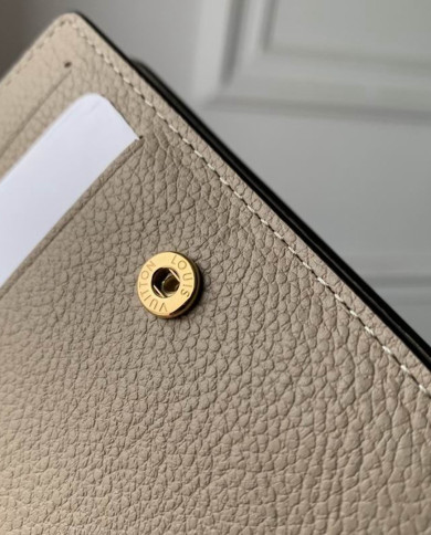 LV Clea  Wallet