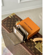LV Clea  Wallet