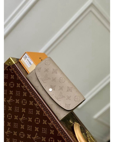 LV Iris Wallet