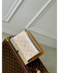 LV Iris Wallet