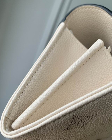 LV Iris Wallet