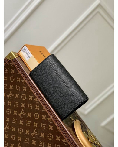 LV Iris Wallet