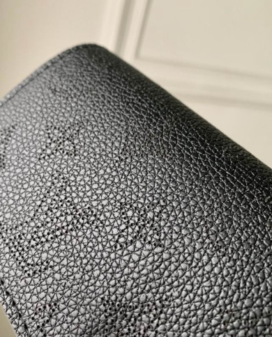 LV Iris Wallet