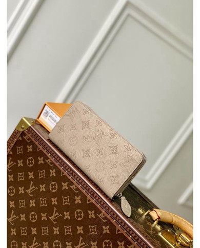 LV Zippy  Wallet