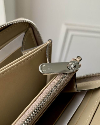 LV Zippy  Wallet