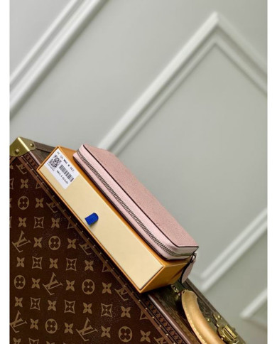 LV Zippy  Wallet
