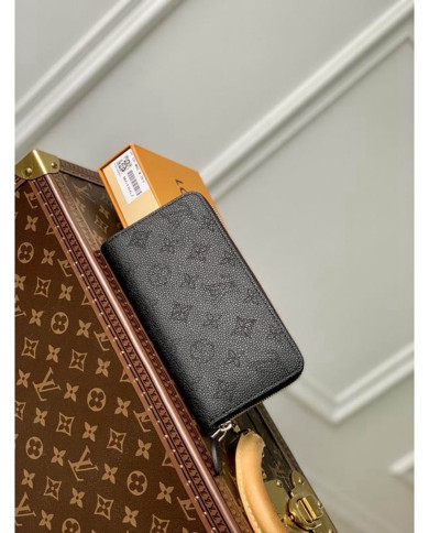 LV Zippy  Wallet