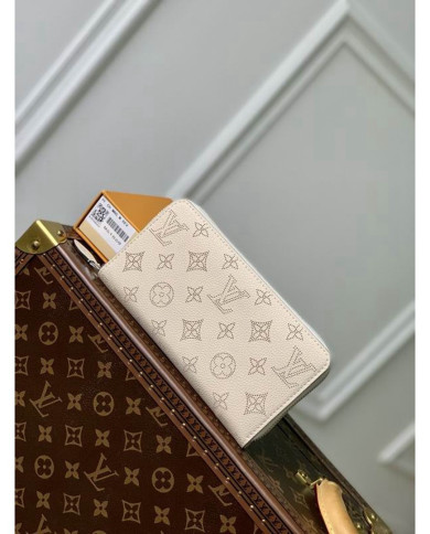 LV Zippy  Wallet