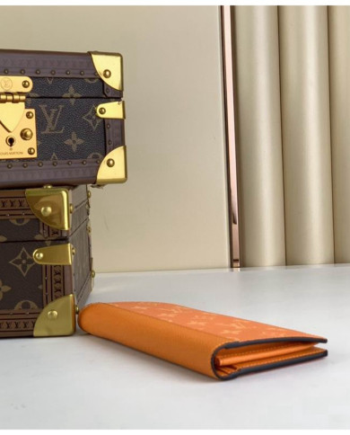 LV  Brazza Wallet