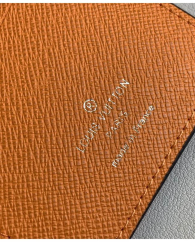 LV  Brazza Wallet