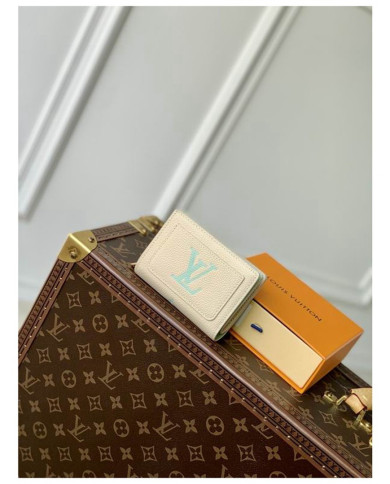 LV Clea Wallet