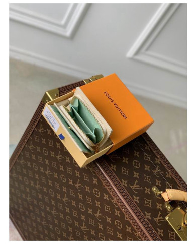 LV Clea Wallet