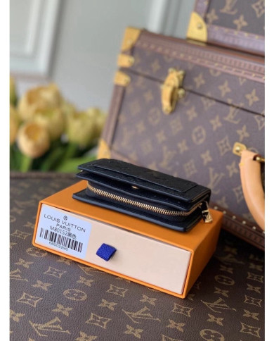 LV Clea  Wallet