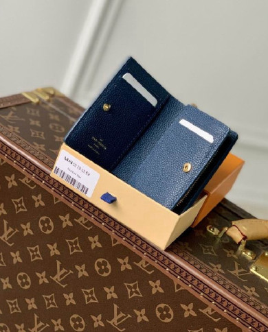 LV Clea  Wallet