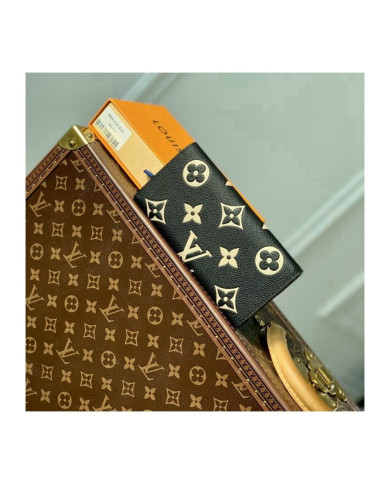 LV  Emilie  Wallet