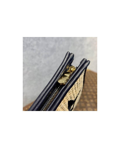 LV  Wallet