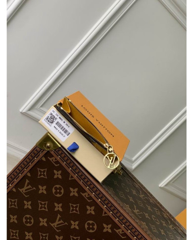 LV  Wallet