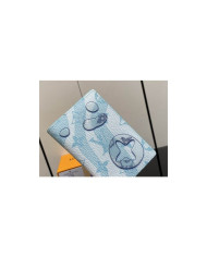 LV  Wallet