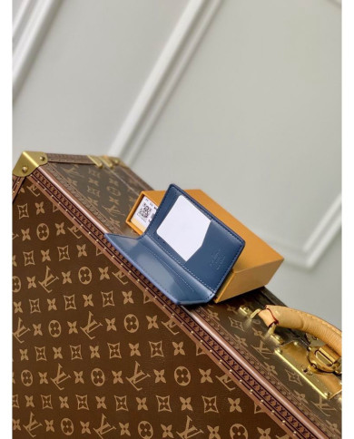 LV  Wallet