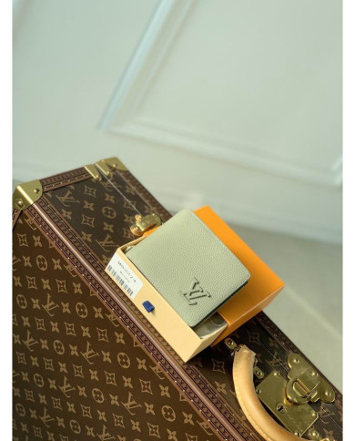 LV  Mulltiple Wallet