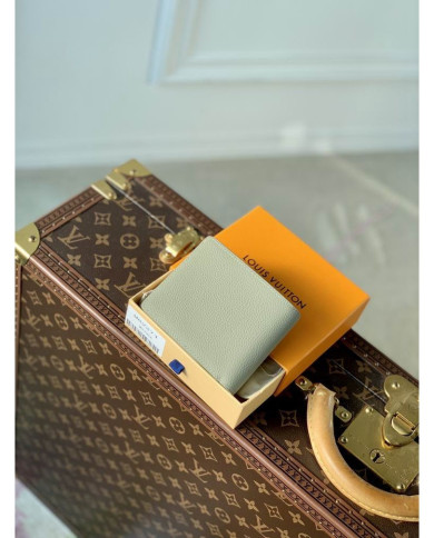LV  Mulltiple Wallet