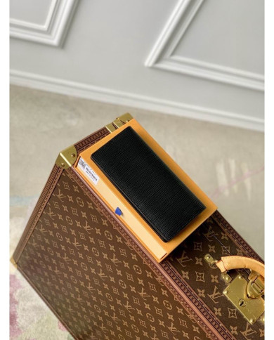 LV Brazza Wallet