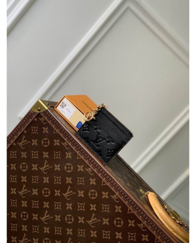 LV Circle  Wallet