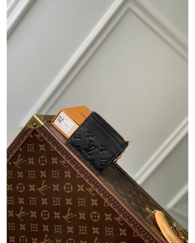 LV Circle  Wallet