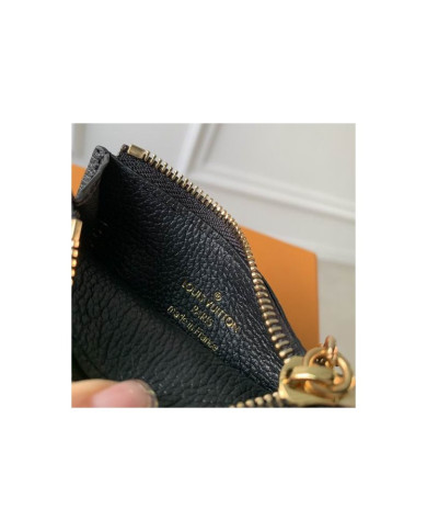 LV Circle  Wallet