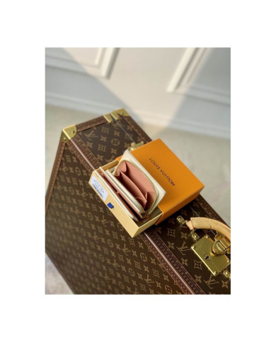 LV  Clea  Wallet