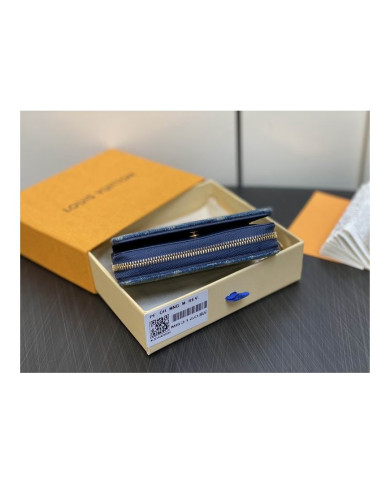 LV  Clea  Wallet