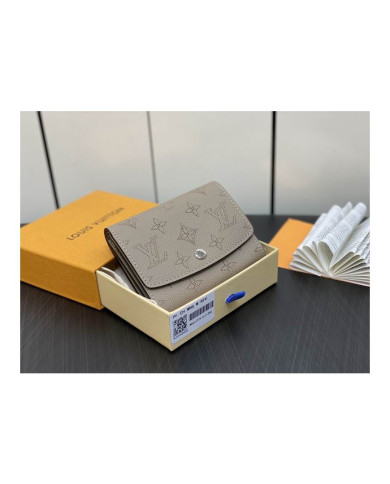 LV Compact  Wallet