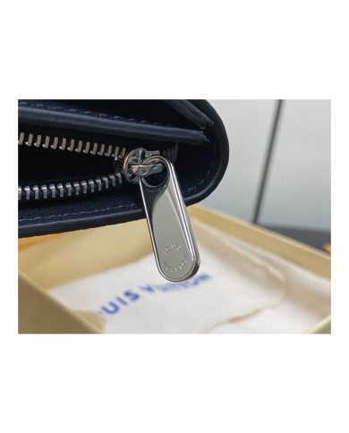 LV Compact  Wallet
