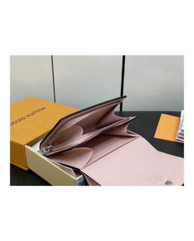 LV Compact  Wallet