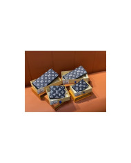 LV  Wallet