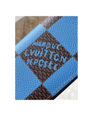LV  Wallet