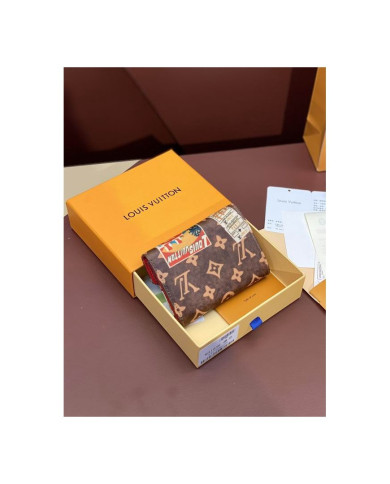 LV   YG  Wallet