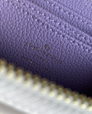 LV  Wallet