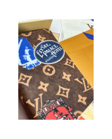 LV  YG  Wallet