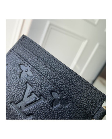 LV  Wallet