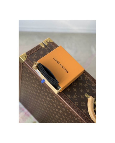 LV  Wallet