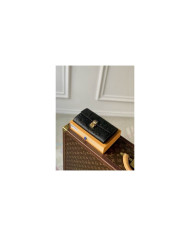 LV  Sara Metis  Wallet