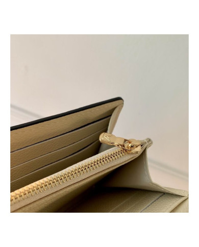LV  Sara Metis  Wallet
