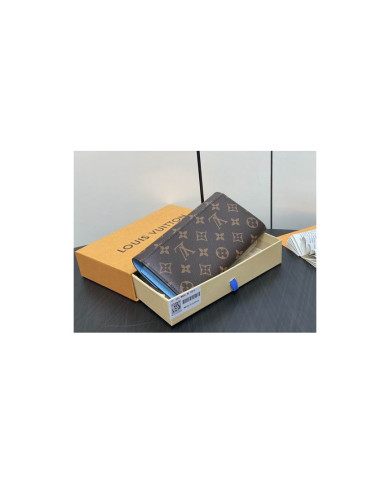 LV  Sarah Wallet