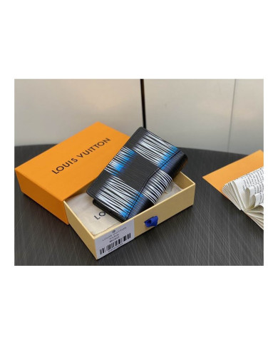 LV  Damier  Wallet