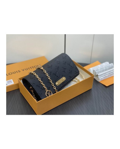 LV  LiLy Woc Wallet
